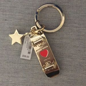 henri bendel skateboard keychain new with tags